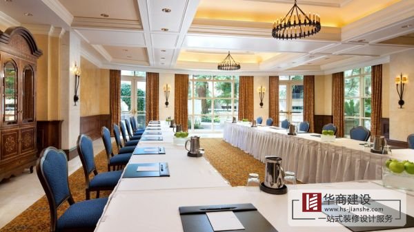 簡約大氣上檔次的辦公室會議室裝修設(shè)計(jì)